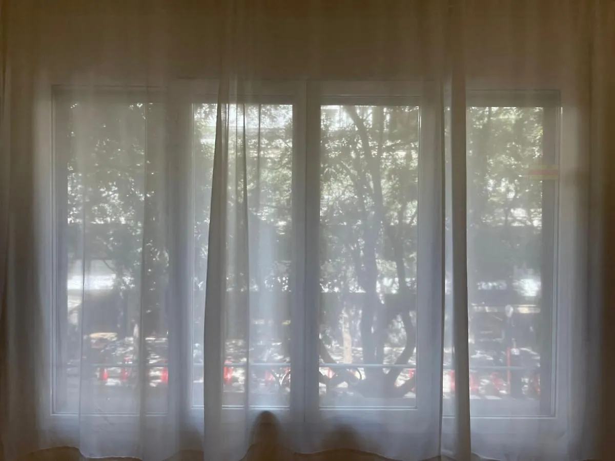 Bed & Breakfast Villarroel Habitaciones Barcelona